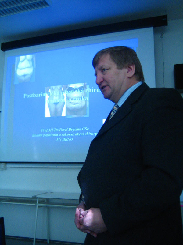 Přednášející Prof. MUDr. Pavel Brychta, CSc